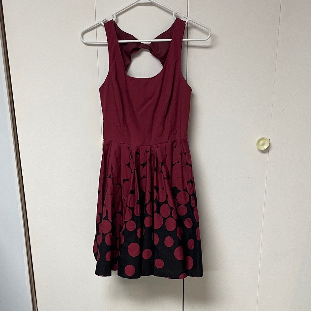 LC Lauren Conrad Burgundy and Black Midi Dress